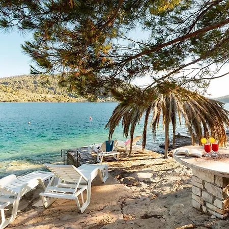 Sokolic Bb Vi بيت للعطل *