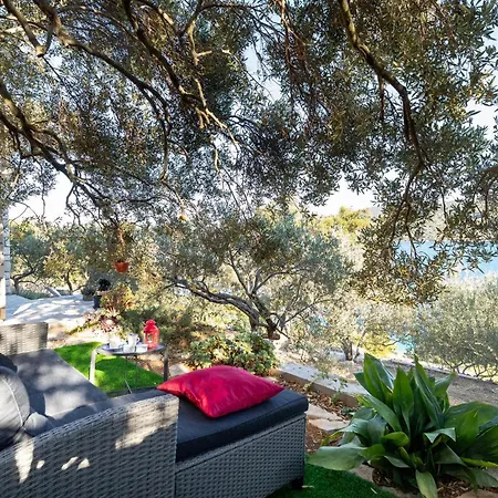 بيت للعطل Sokolic Bb Vi *